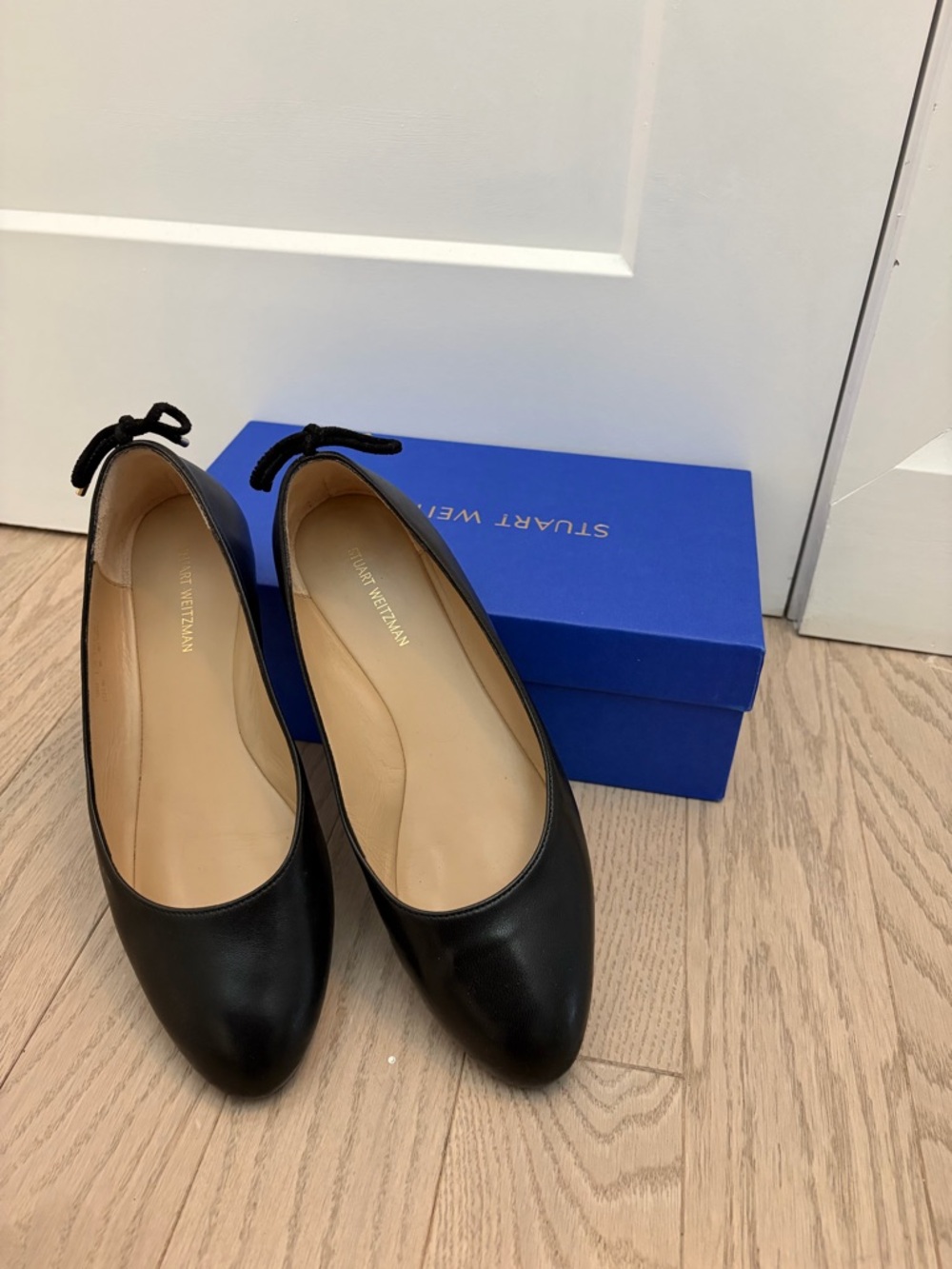 Stuart Weitzman Black Leather Ballet Flats